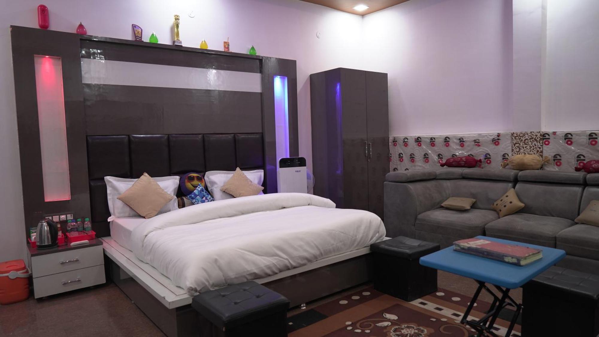 Rajmahal Resort Banquet Hall And Hotel Patna  Dış mekan fotoğraf