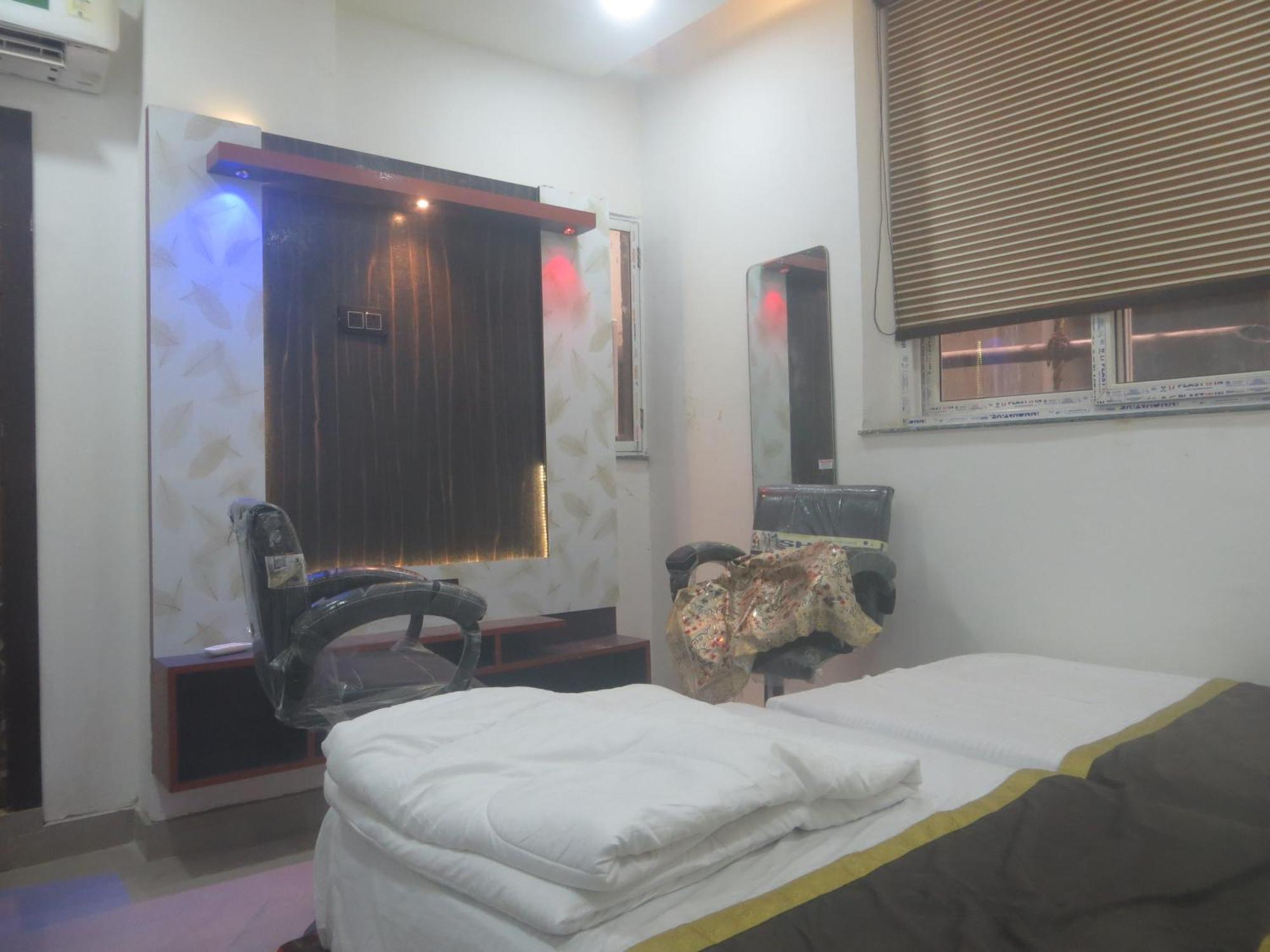Rajmahal Resort Banquet Hall And Hotel Patna  Dış mekan fotoğraf